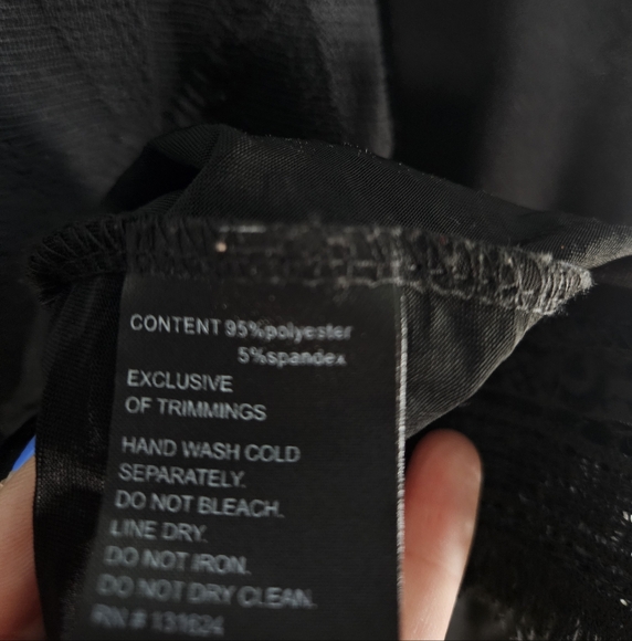 Calessa Black Gold Floral Velvet Lace Hem Tunic Top L - Picture 8 of 8